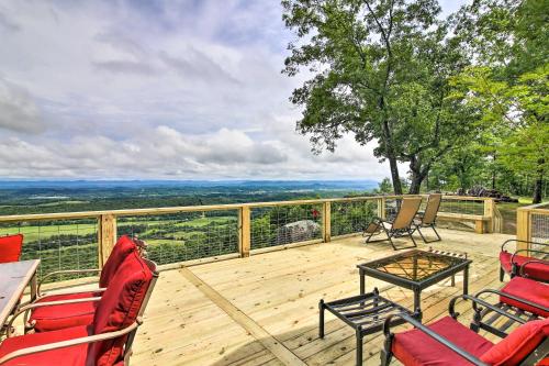 Cloudland Retreat with Mountain and Valley Views!