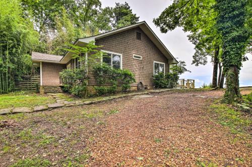 Cloudland Retreat with Mountain and Valley Views!