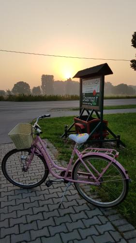M o e r e n h o f Ferienwohnung Xanten 2.5km von Wardt entfernt