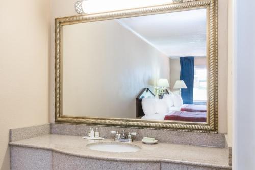 The Inn At Plantation in Weston, USA