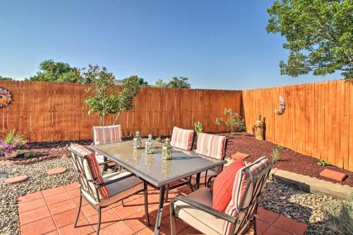 Mountain-View Albuquerque Townhome with Patio! in Albuquerque East