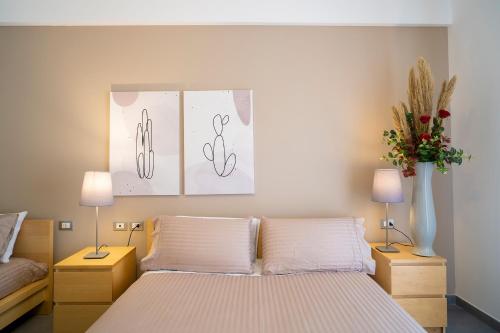 1 queen bed, 1 twin bed