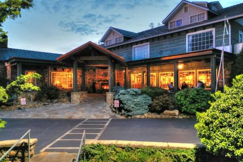 Gatlinburg Inn - 숙소 외관
