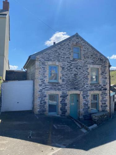 Atlantic Cottage Port Isaac 2 Bedroom With Parking, Port Isaac, Cornwall