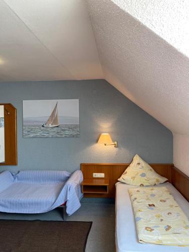 1 twin bed