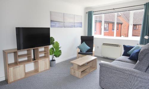 . ChiPad Mono - Comfy City Centre Apartment with Free Parking Space