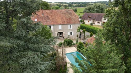 Le Cèdre Bleu - Maison d'hôtes - Chambre d'hôtes - Châtenois