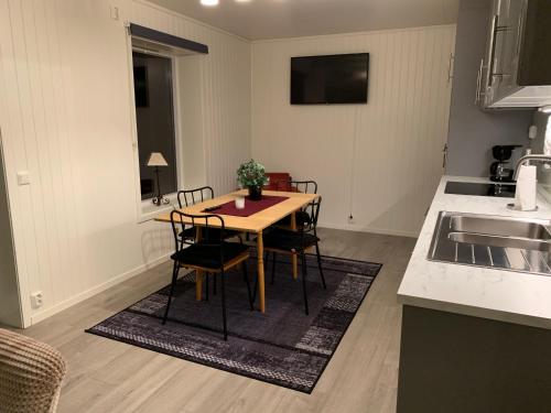 บริการและสิ่งอำนวยความสะดวก, Stryn Crystal Apartments - Waterfront Apartment in สตริน