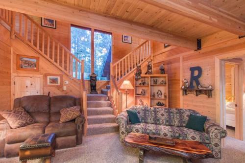 Lost Creek Cabin - image 11