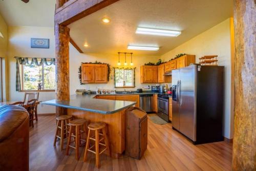 Let`s Play Chalet - image 7