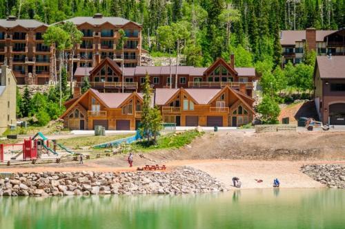 511 Vasels - Town Home - image 2