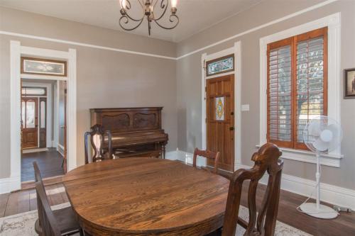 Seven Gables - image 12