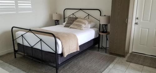 Heywood Heritage Suite - image 11