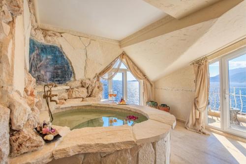 Lukka Exclusive Hotel – Adult Only +12 in Kaş