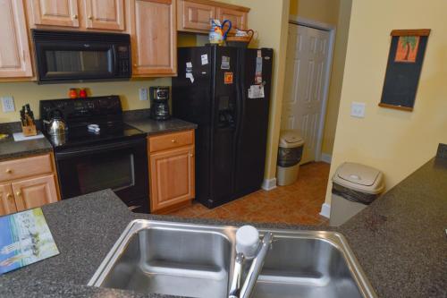 Barefoot Resort 3BR Townhouse - image 4