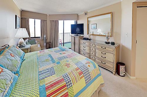 Maisons Sur Mer 1211 Oceanfront Condo - main image