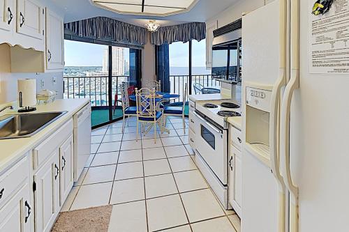 Maisons Sur Mer 1211 Oceanfront Condo - image 9