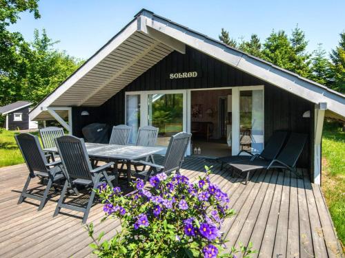 Three-Bedroom Holiday home in Ringkøbing 26