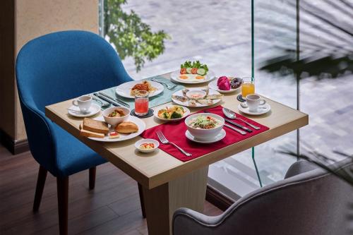 餐飲選擇, 廣平山姆酒店 (SAM Quang Binh Hotel) in 洞海