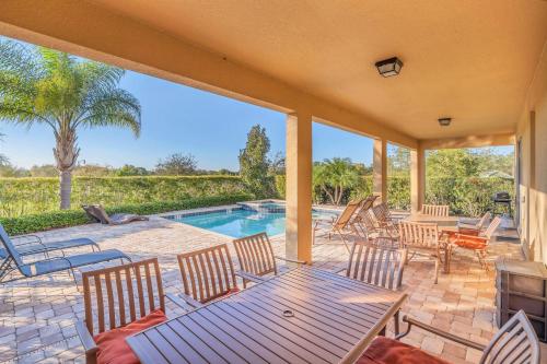 10BR Luxury Mansion - Family Resort - Private Pool Hot Tub and Games Room! - image 3