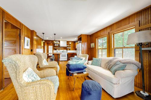 Dragonfly Cottage - image 2