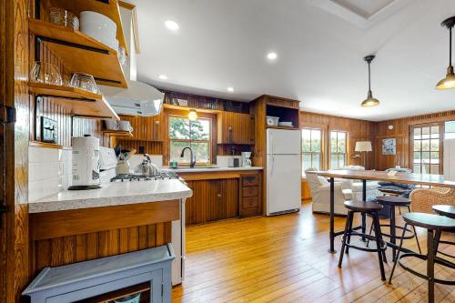 Dragonfly Cottage - image 5