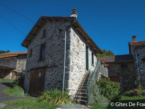 Gîte Medeyrolles, 2 pièces, 2 personnes - FR-1-630-62 gîte à louer Chassagnole