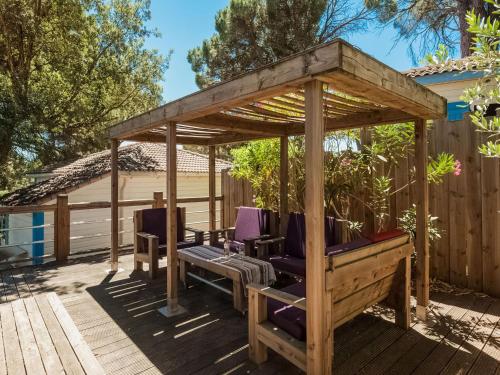 Lavender holiday home with private terrace - Location saisonnière - Grimaud