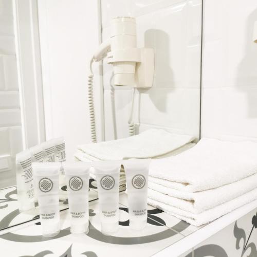 1 queen bed