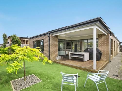 Mannagum Mt Duneed 59