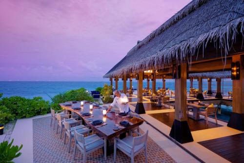 レストラン, グランド パーク コディッパル モルディブス (Grand Park Kodhipparu Maldives) in モルディブ諸島