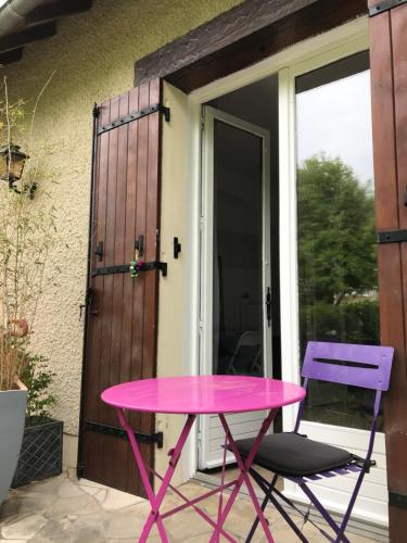Studio dans un ecrin de verdure