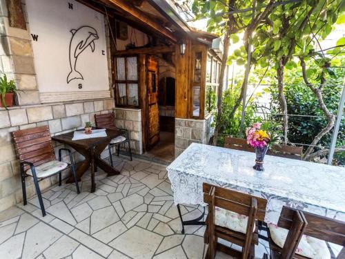 Arijana Accommodation - image 9