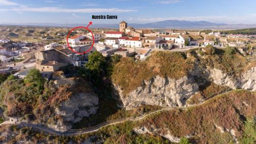 Viesnīcas āriene, Cueva El Murallon in Benamaurel