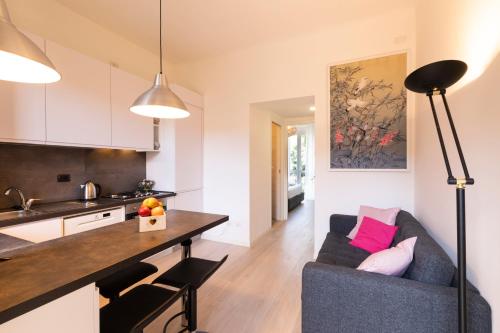 Fashion District - Top Floor Apartment, Milan