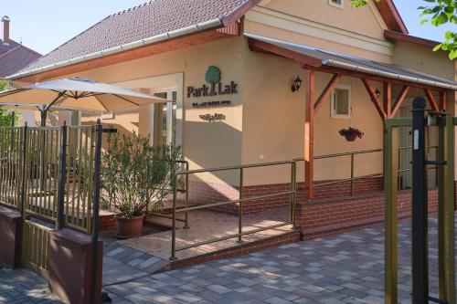 Park-Lak Vendégház