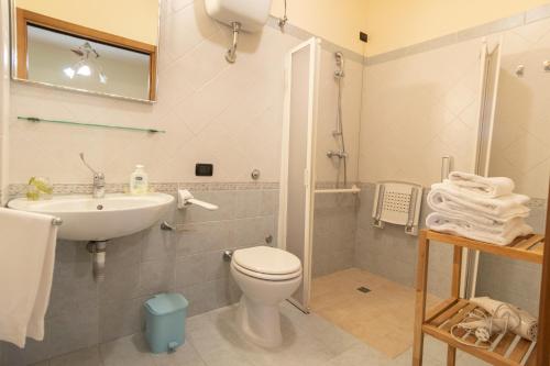 Apartment - Ground Floor image 4