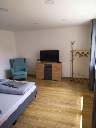 Garden & Pool apartment obrázok