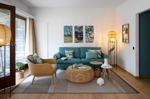 room detail thumbnail 1