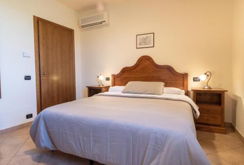 Two-Bedroom Apartment image 6
