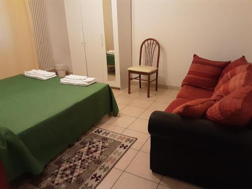 Locazione Menini - Camere zona stazione 2