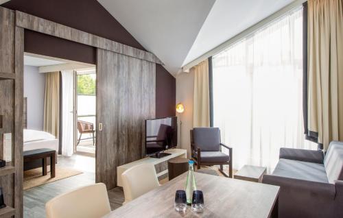 Aedenlife Hotel & Resort Rugen