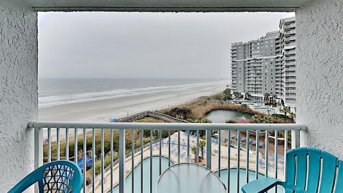 Seawatch North Tower 611 1BR 1BA Oceanfront Condo - image 3