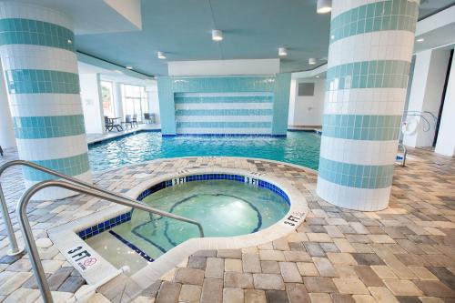 Oceans One 402 3BR 3BA Oceanfront Condo near downtown Myrtle Beach - image 12