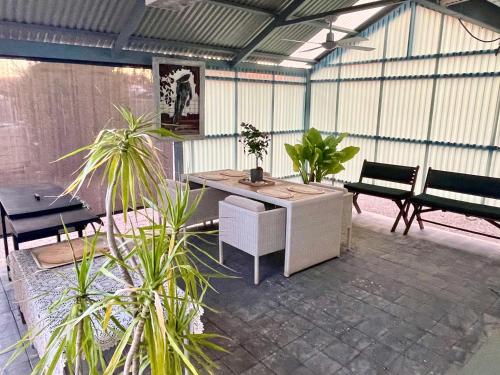 設施, Homely Cottage in 霍克