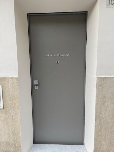 Ale e Franz – Cefalu, CA