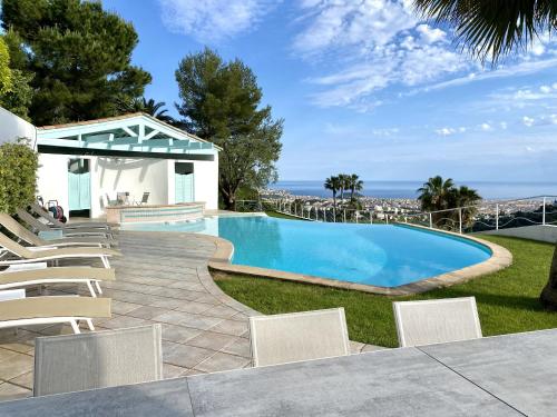 VILLA NICE-GAIRAUT by RIVIERA HOLIDAY HOMES, Nice (photo 10)