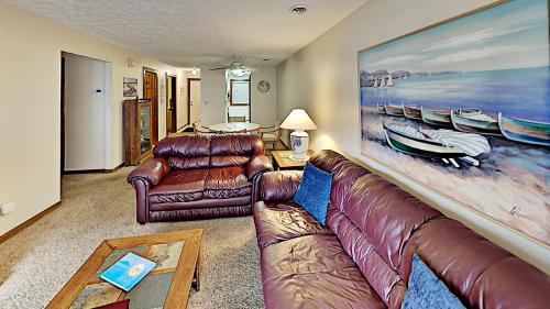 Shipwatch Pointe I A122 2BR 2BA 2nd Row Condo Ask about Monthly Rentals - image 8
