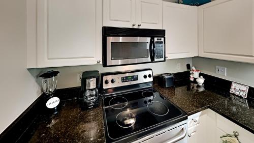 Savannah Shore 5 2BR 2BA Condo - image 3