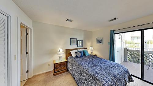 Shipwatch Pointe II L105 2BR 2BA 2nd Row Condo near popular Shore Drive - image 11